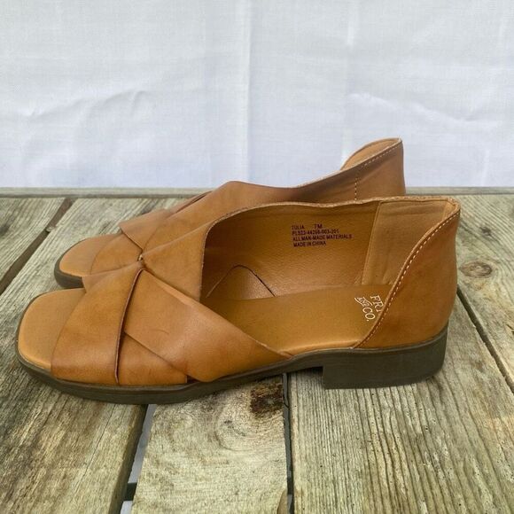 Frye and Co. Tulia Tan Crossband Sandals Size 7M Slip-On Low Heel Comfort Flats - Picture 4 of 7